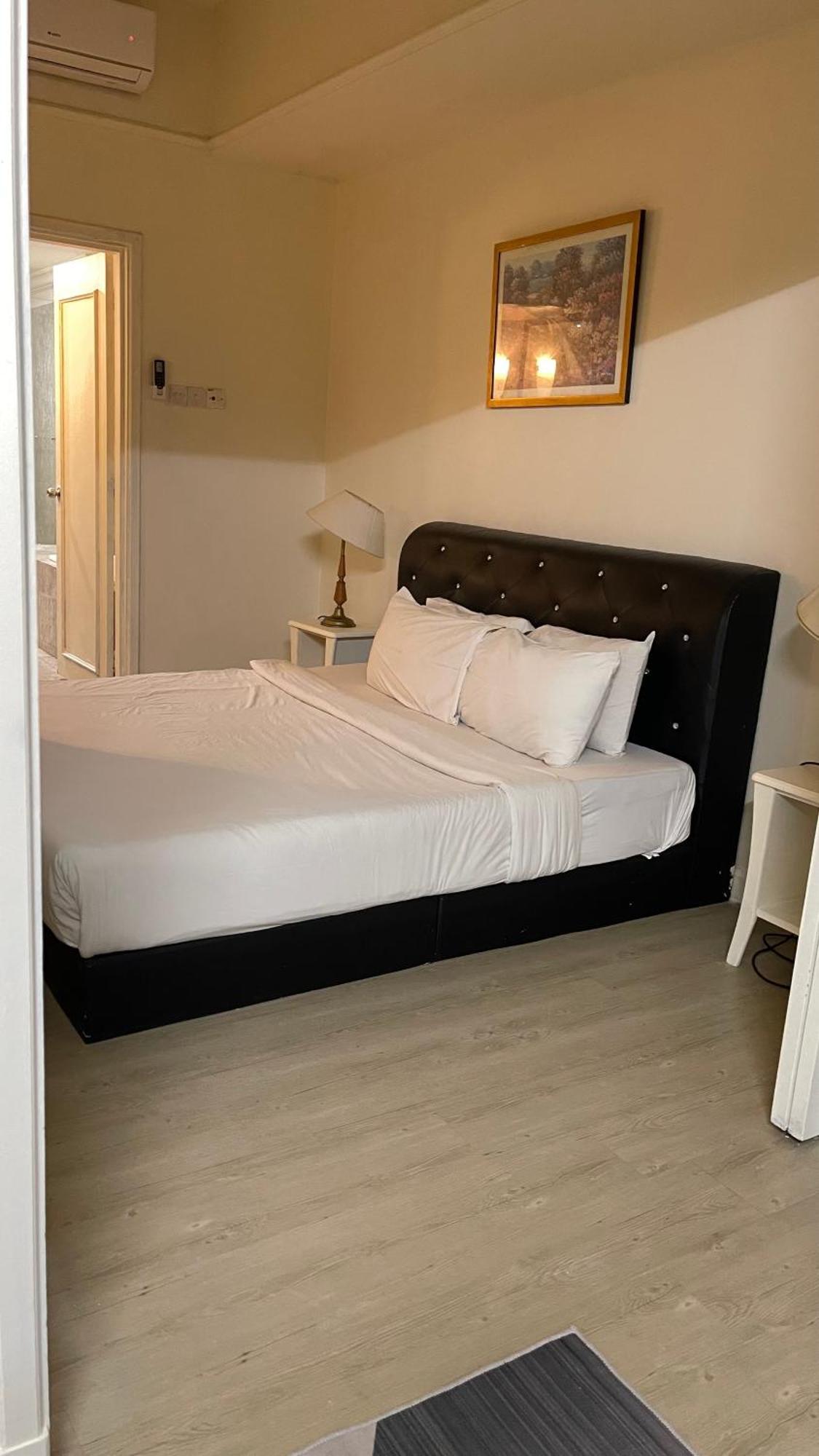 Apartment 100 Service At Times Square Kl Kuala Lumpur