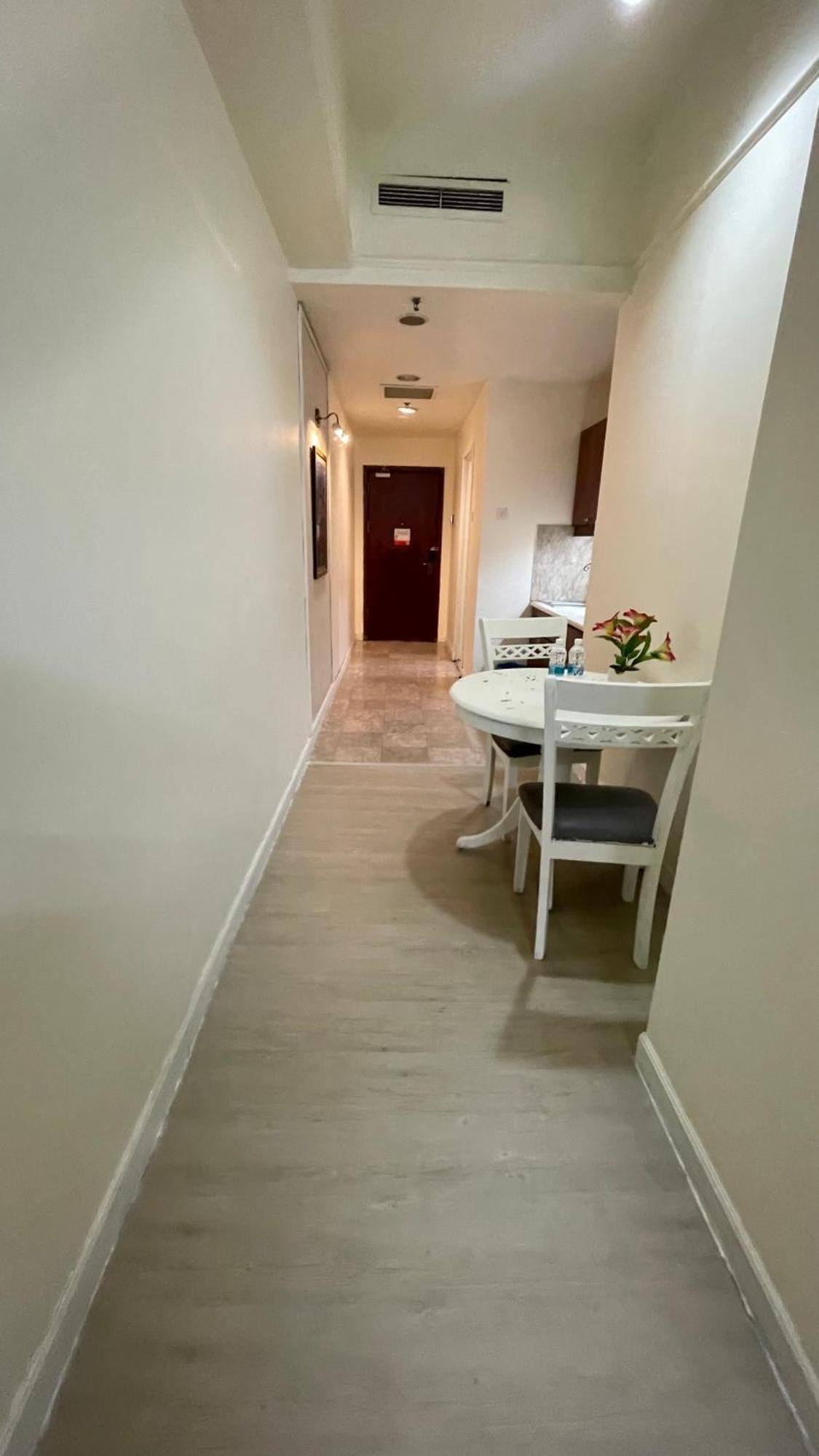 100 Service At Times Square Kl Apartment *