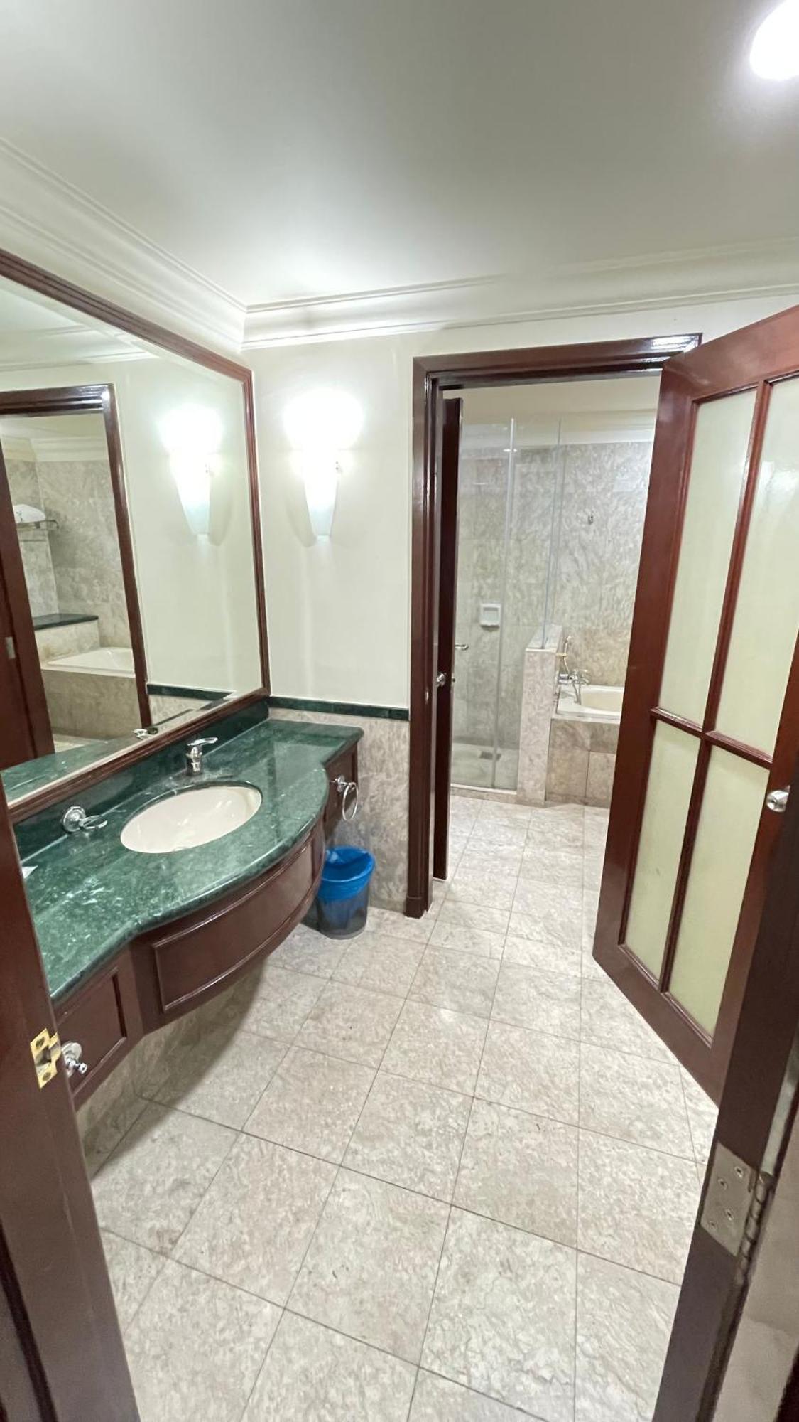 Apartment 100 Service At Times Square Kl Kuala Lumpur