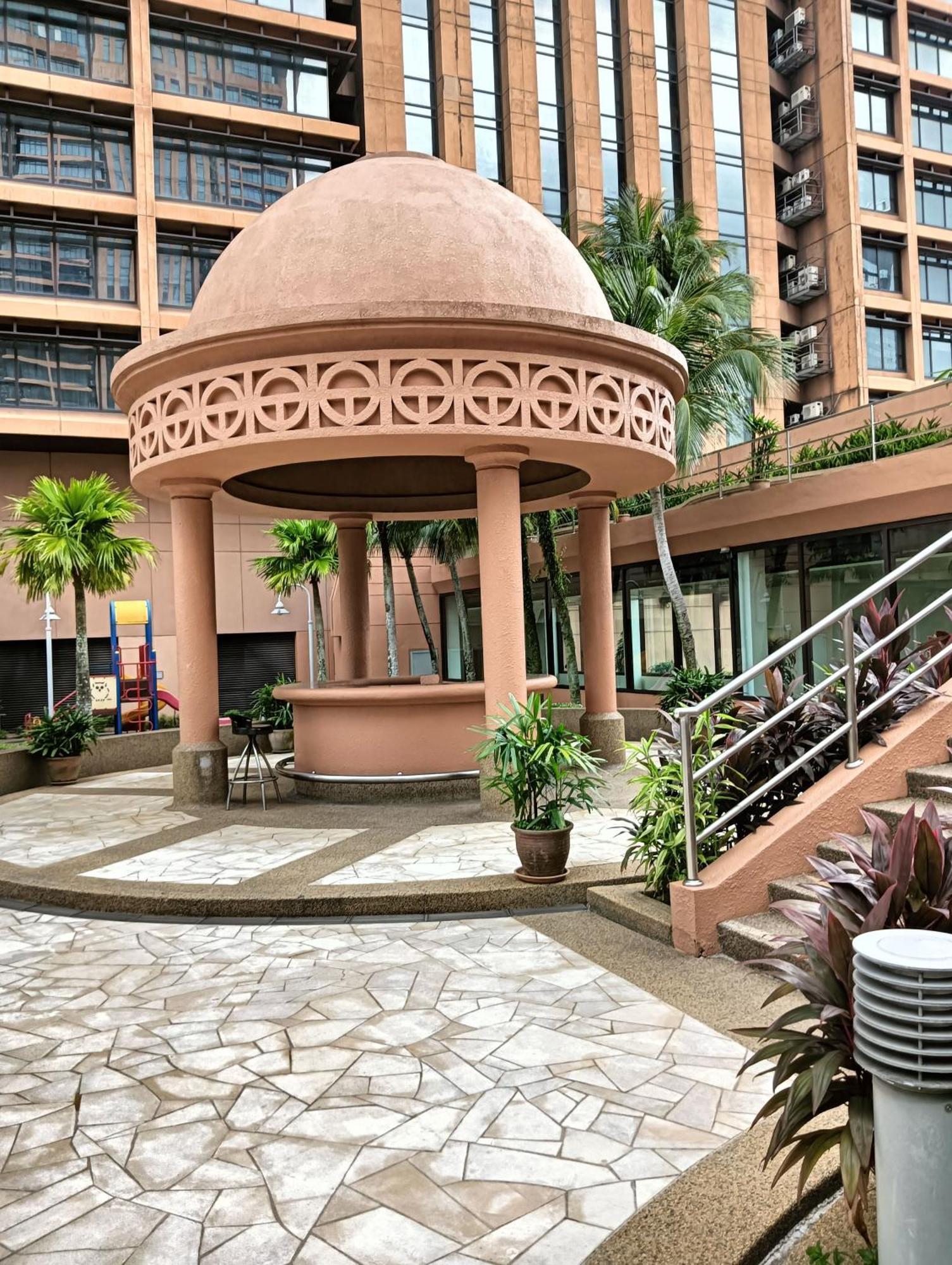 100 Service At Times Square Kl Apartment Kuala Lumpur